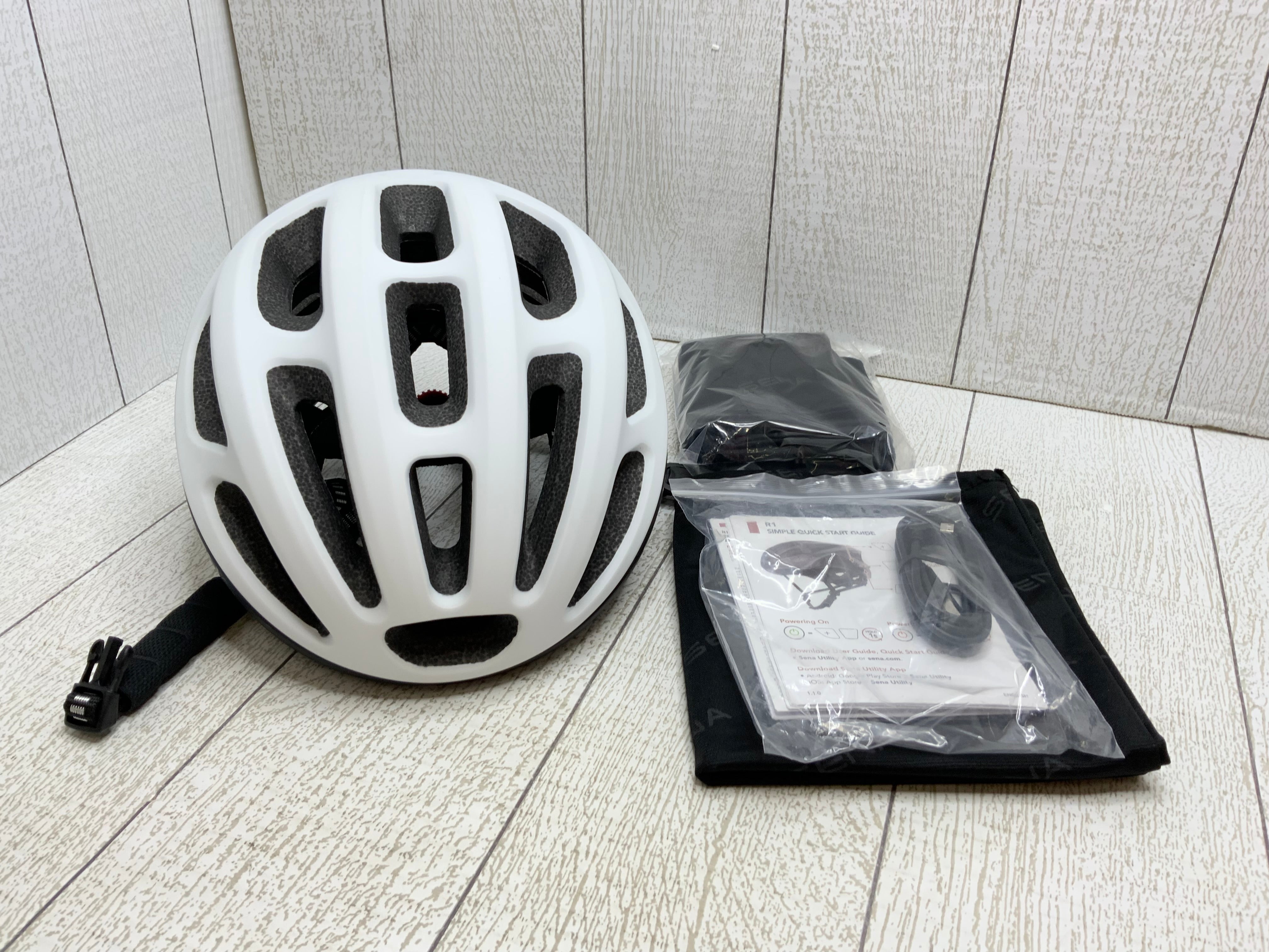 Sena R1/R1 EVO Smart Communications Cycling Helmet (Large) (8026650116334)